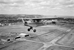 CF-BAX photo 4